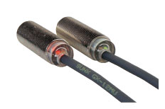 配備清晰易見的雙色指示燈